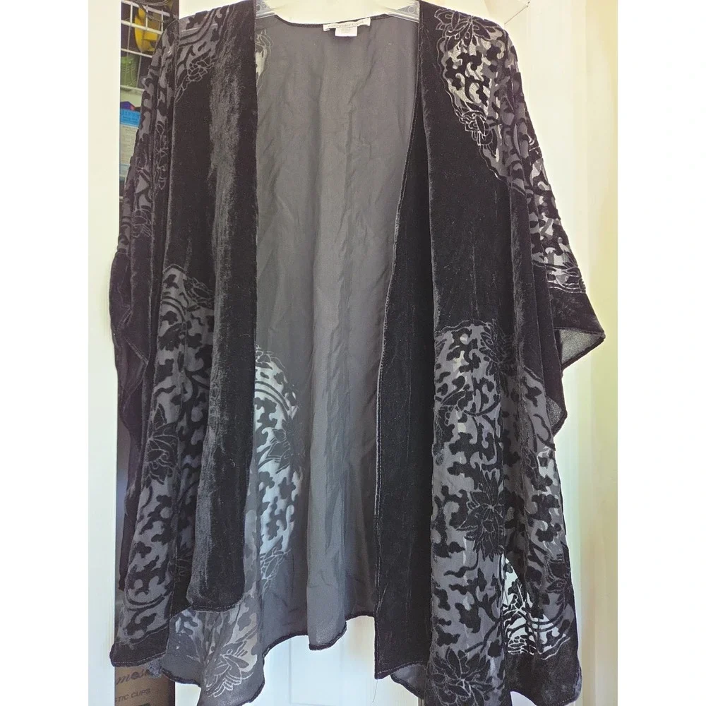 Black Velvet Kimono Shawl Butterflies Floral Burnout Tassel Fringe Wrap OS Goth‎